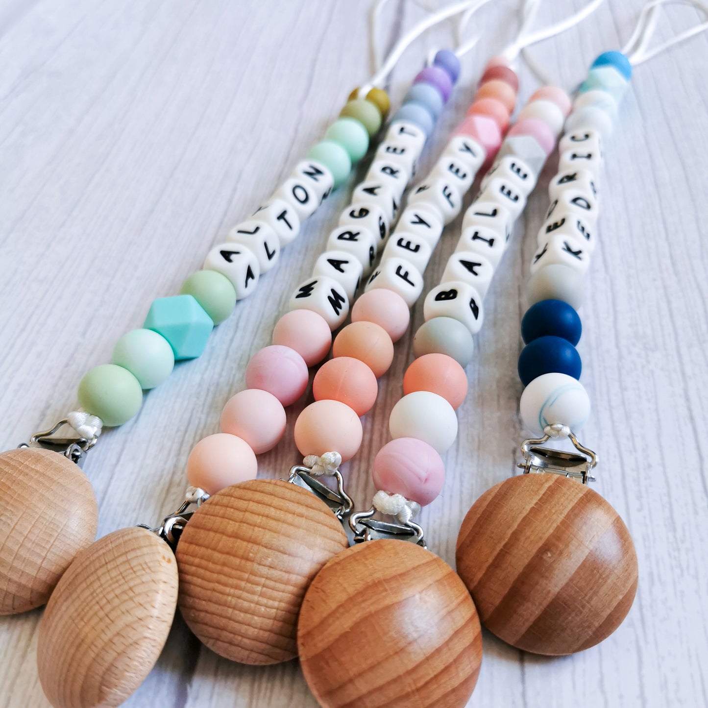 PERSONALIZED PACIFIER CLIP