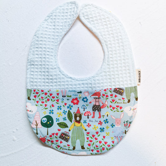 Traditional Bib| Bear