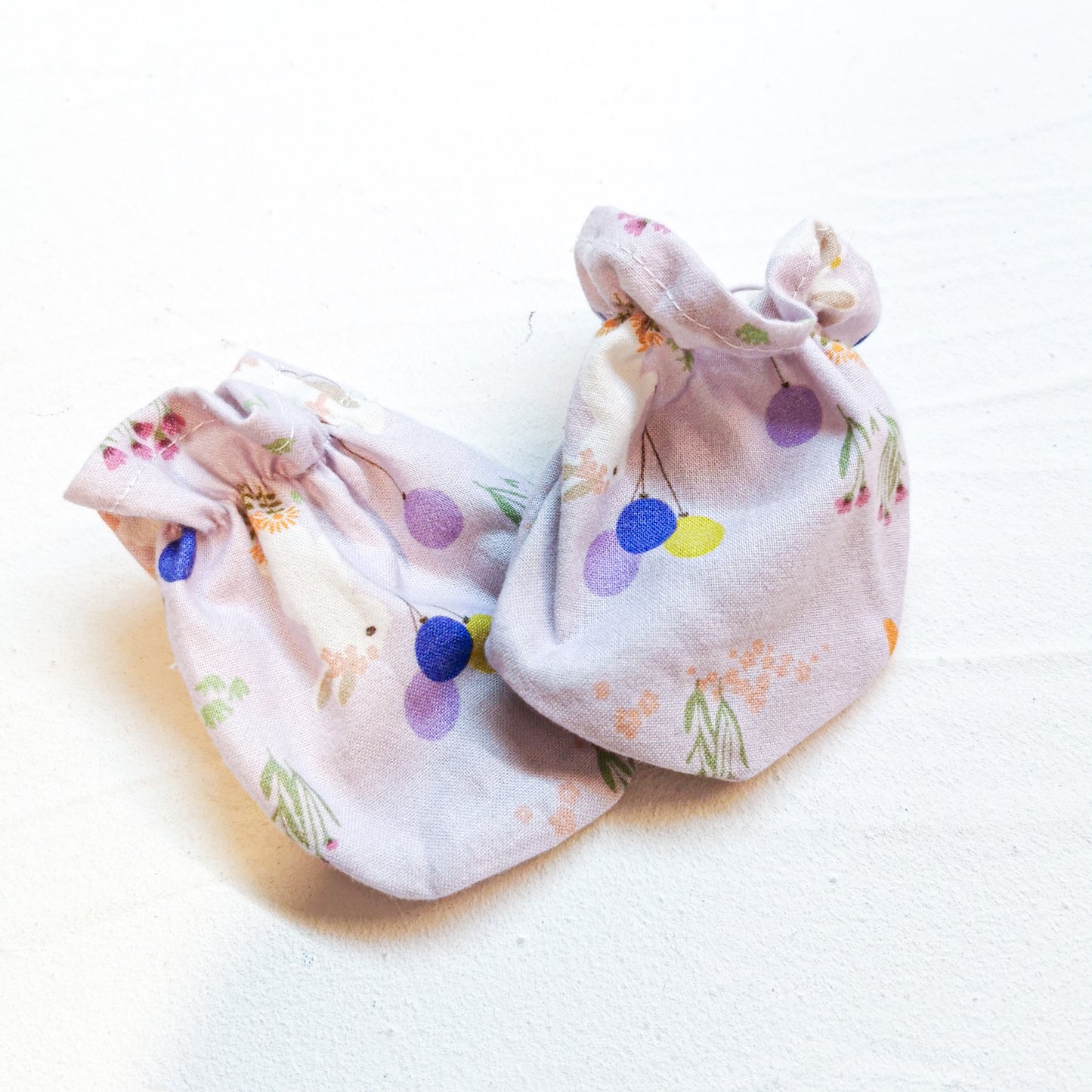 NB Mittens|Purple Bunny Ballons