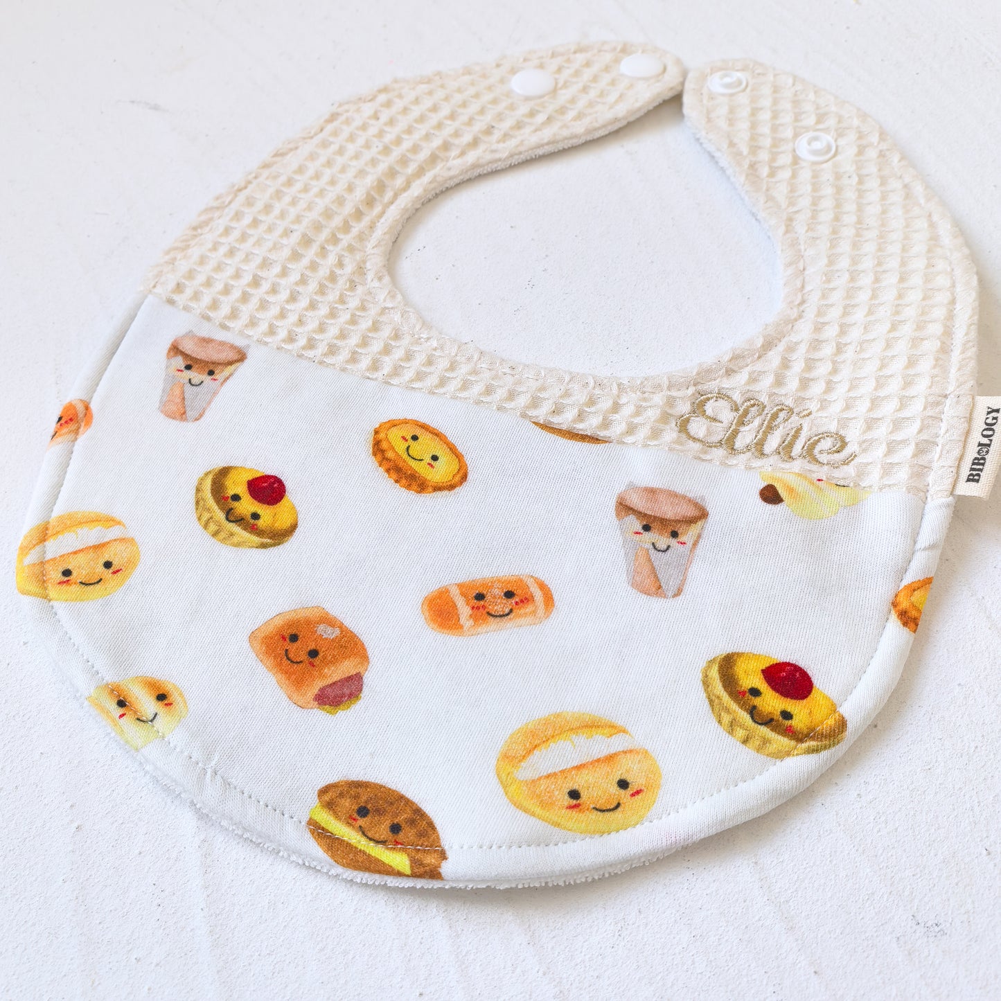 Trad XL| HK Bread with Smiley Face